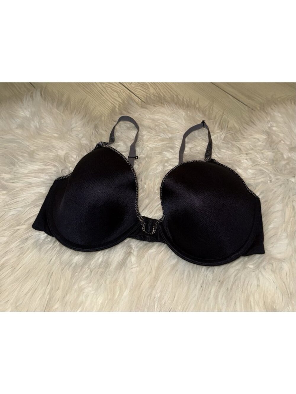 Lily of France 2177200 Extreme U-Plunge Bra Lined Underwire Womens 38D Black